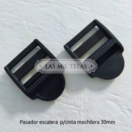 Pasador plástico escalera para mochila - Pase 30 mm